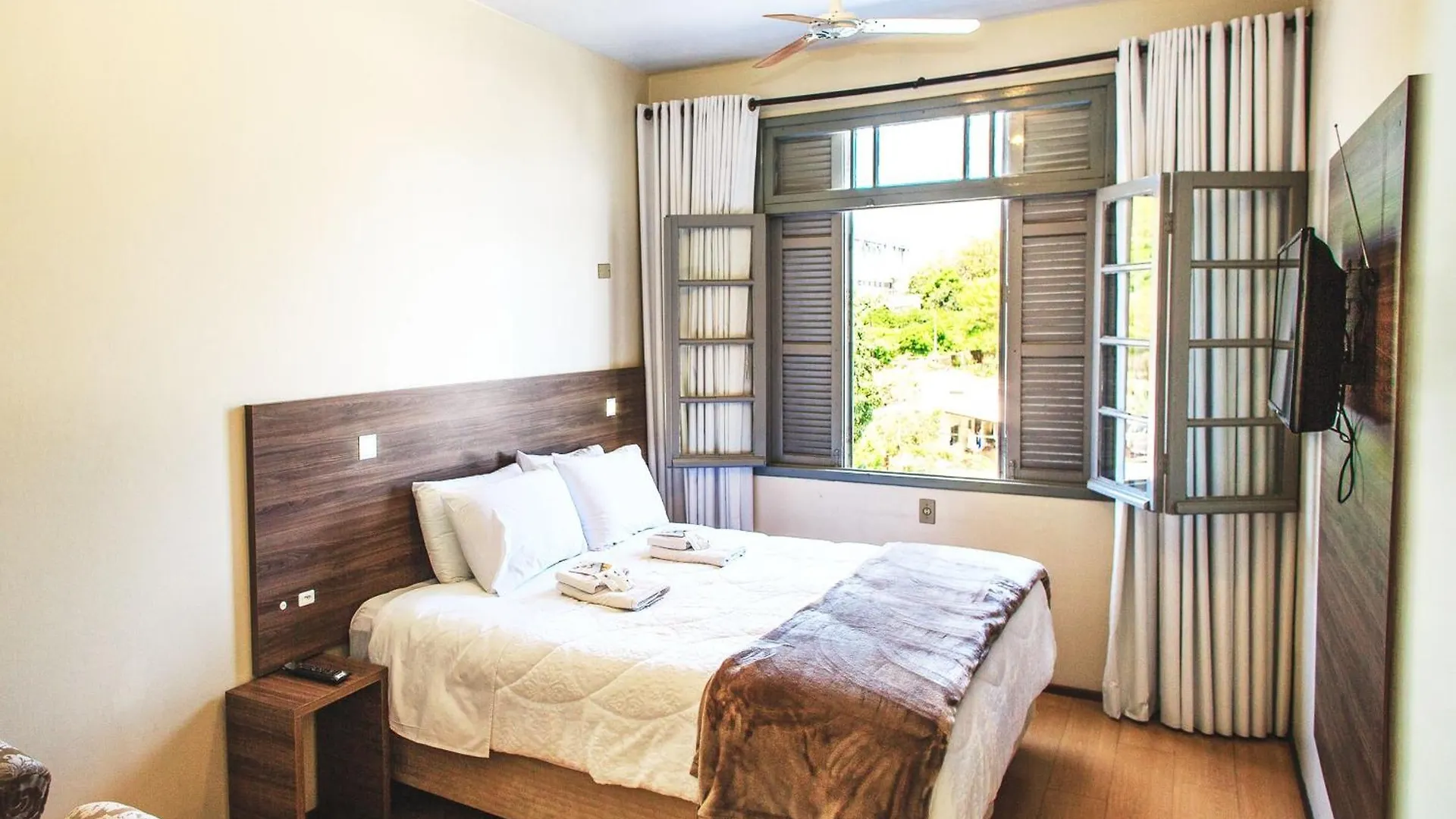 Hotel Pousada Convento Sao Lourenco Porto Alegre 2*,  Brazil