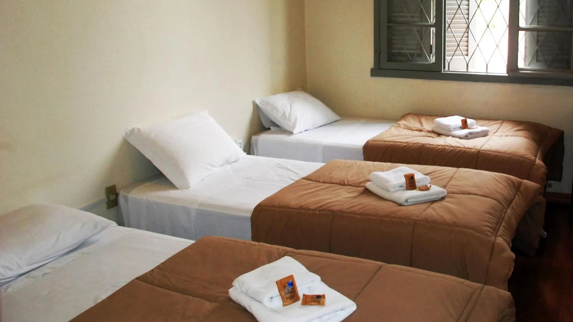 Hotel Pousada Convento Sao Lourenco ポルト・アレグレ 2*,
